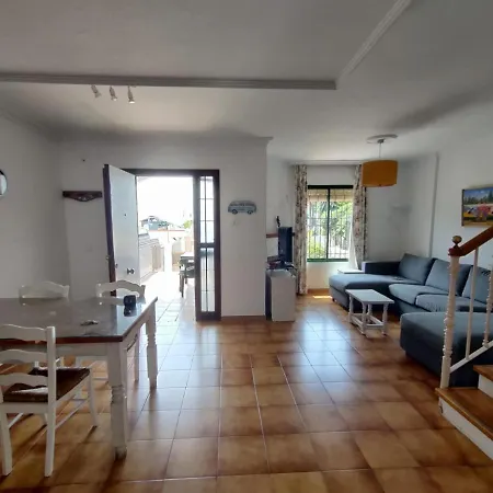 Chalet En Frente De La Playa 度假居 托雷莫利诺斯