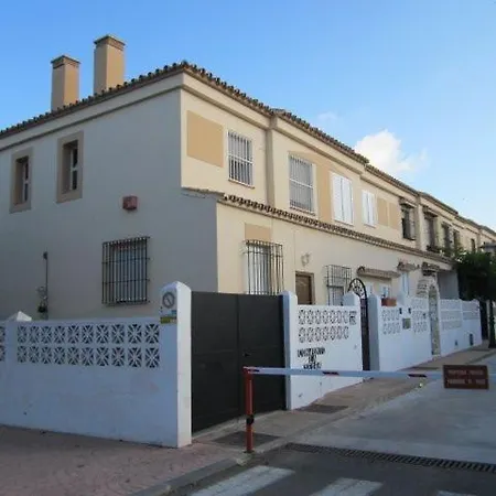 Chalet En Frente De La Playa *